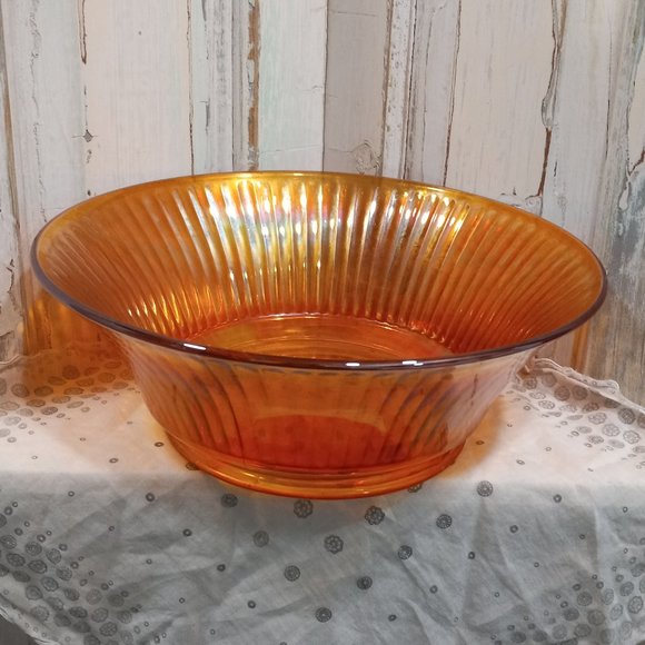 Large Vintage Iridescent Marigold Carnival Glass Bowl - Picture 4 of 6